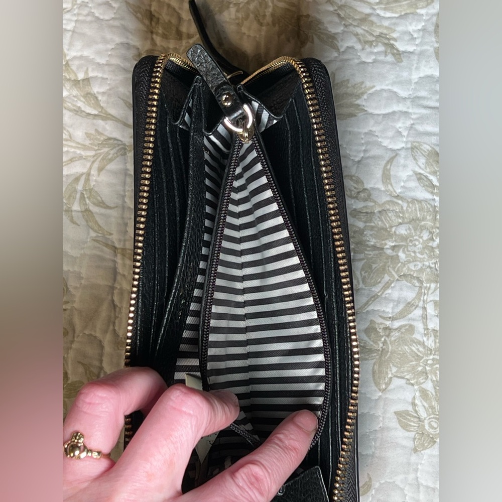 Kate Spade Continental Black Leather Zip Wallet, Classic Minimalist 90s - Picture 6 of 14